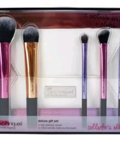 Real Techniques Make-up tools main photo