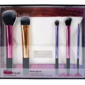 Real Techniques Make-up tools main photo