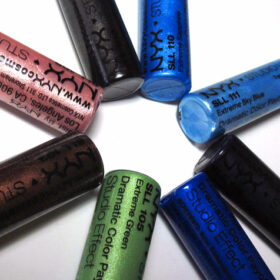 NYX Studio Liquid Liners