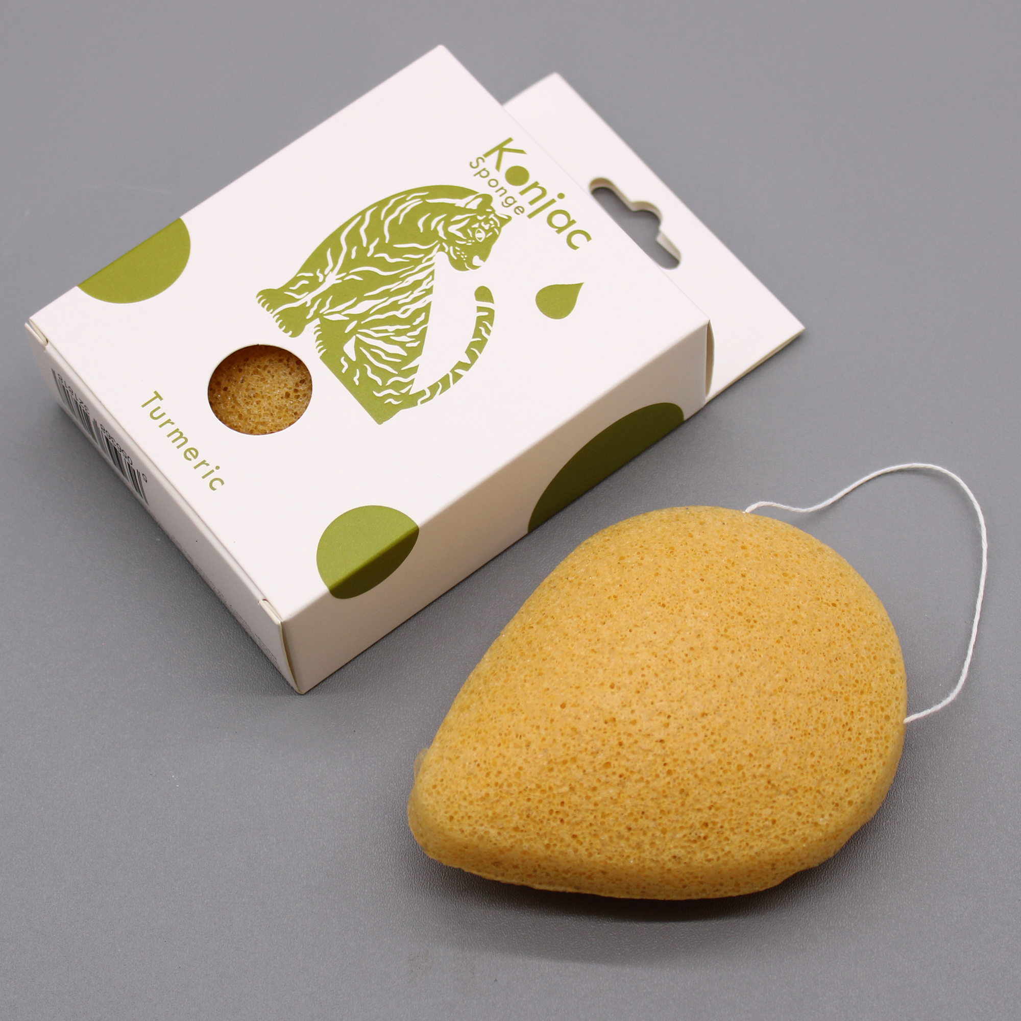 Konjac Sponge Teardrop Konjac Facial Sponges tumeric 1