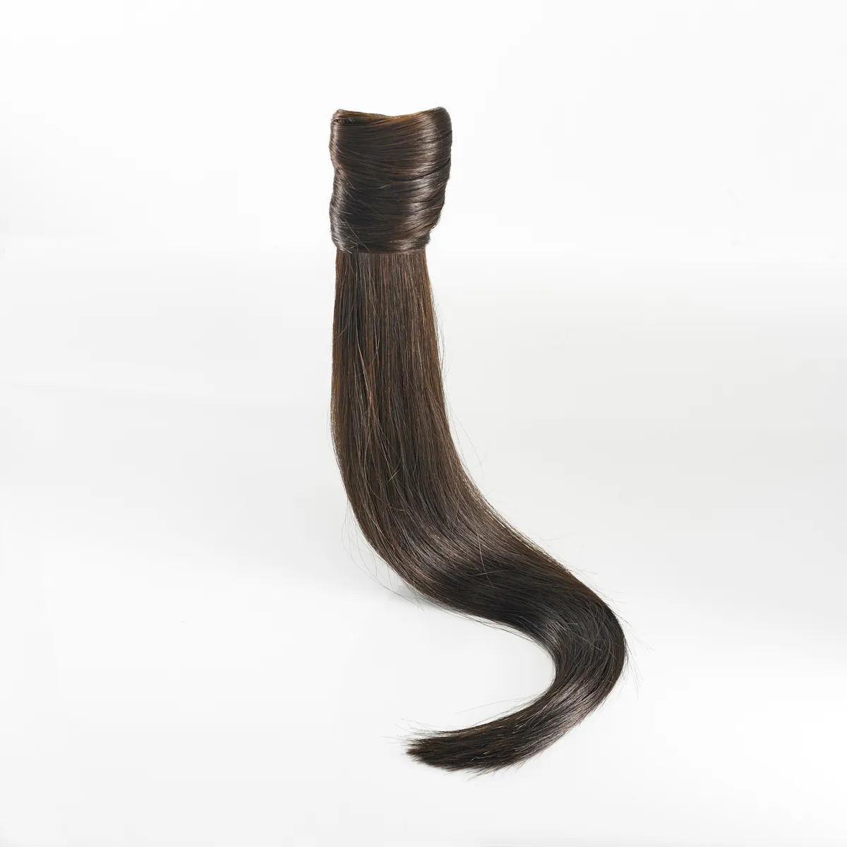 dd length & volume with Ponytail Extensions – discreet, easy to apply, and reusable. 100% human hair. No heat or glue needed. Shop now in the UK.